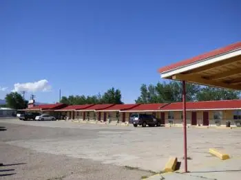 Carrizozo Inn 8